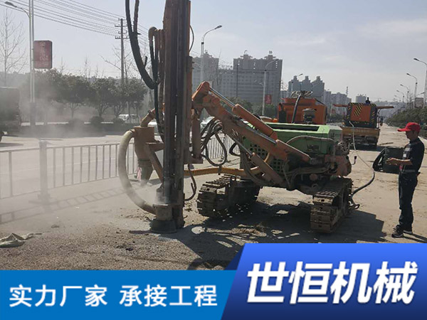 陕西国道压浆施工